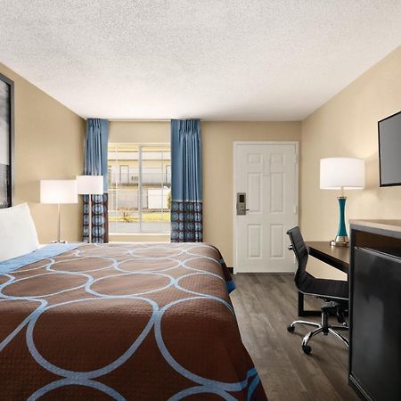 Motel Super 8 By Wyndham Gulfport Biloxi Airport Zewnętrze zdjęcie