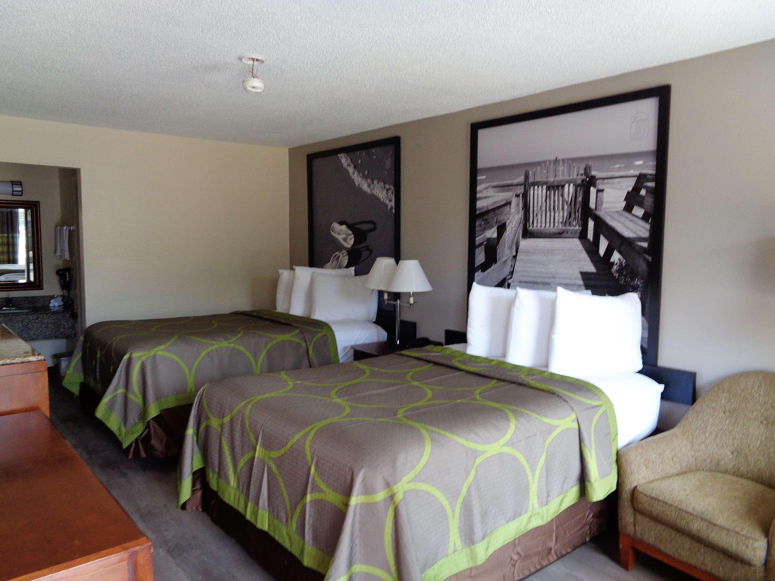 Motel Super 8 By Wyndham Gulfport Biloxi Airport Zewnętrze zdjęcie