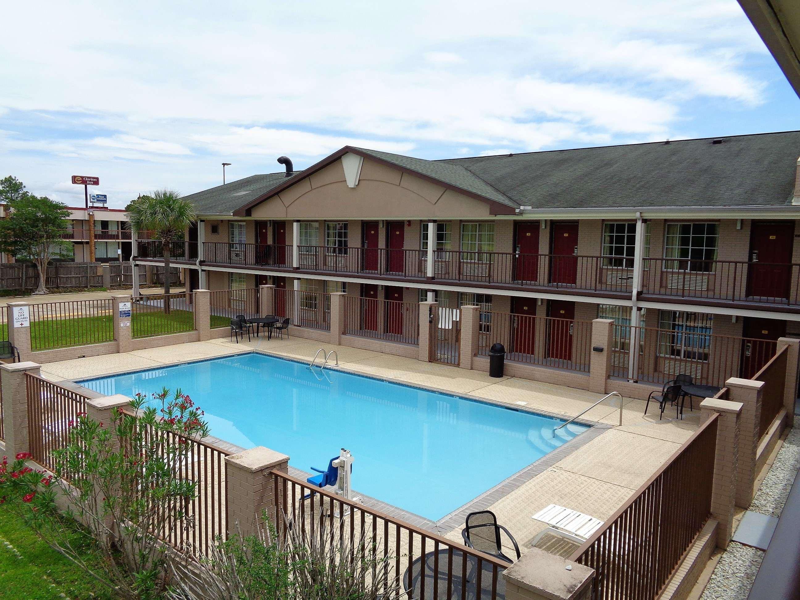 Motel Super 8 By Wyndham Gulfport Biloxi Airport Zewnętrze zdjęcie
