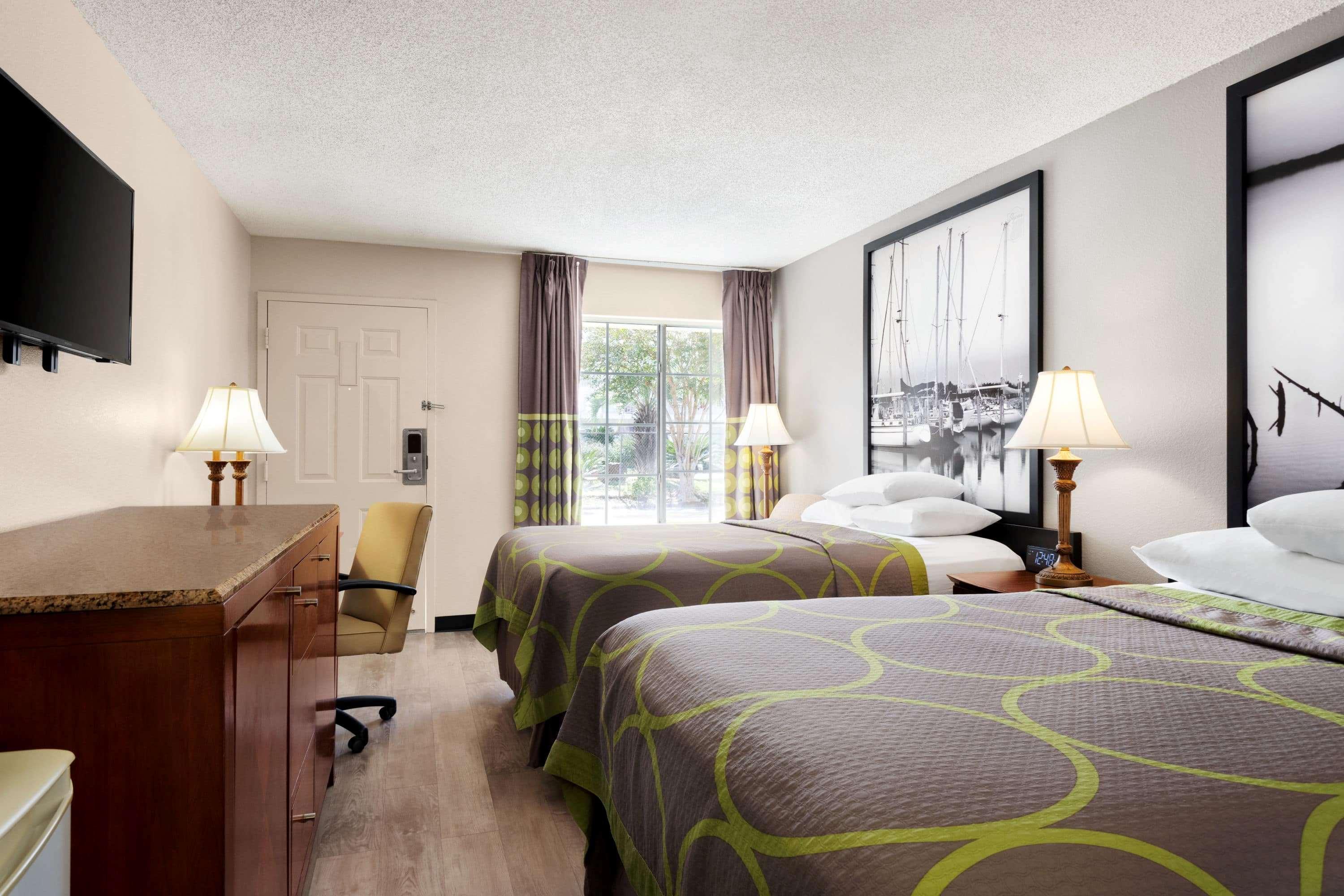 Motel Super 8 By Wyndham Gulfport Biloxi Airport Zewnętrze zdjęcie