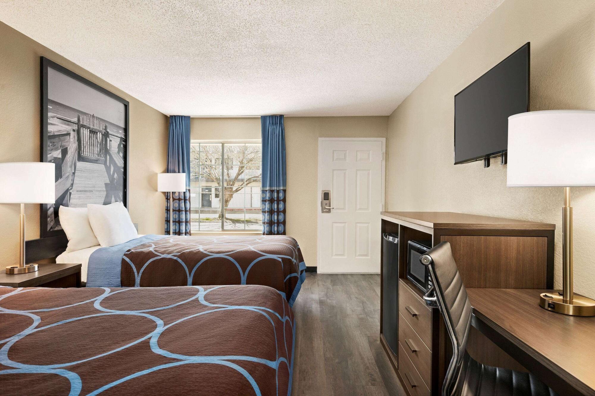 Motel Super 8 By Wyndham Gulfport Biloxi Airport Zewnętrze zdjęcie